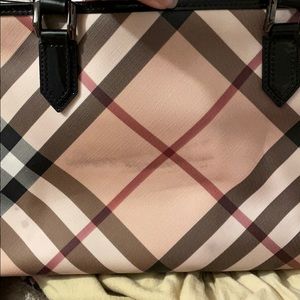 * BURBERRY NOVA TOTE *